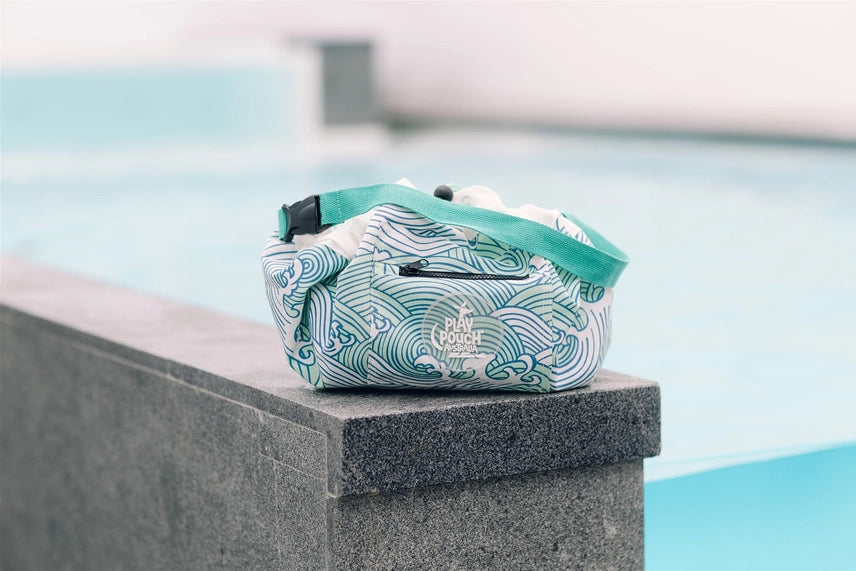 Outdoor Aqua Pouch Mini Waves
